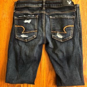 American eagle distressed jeans